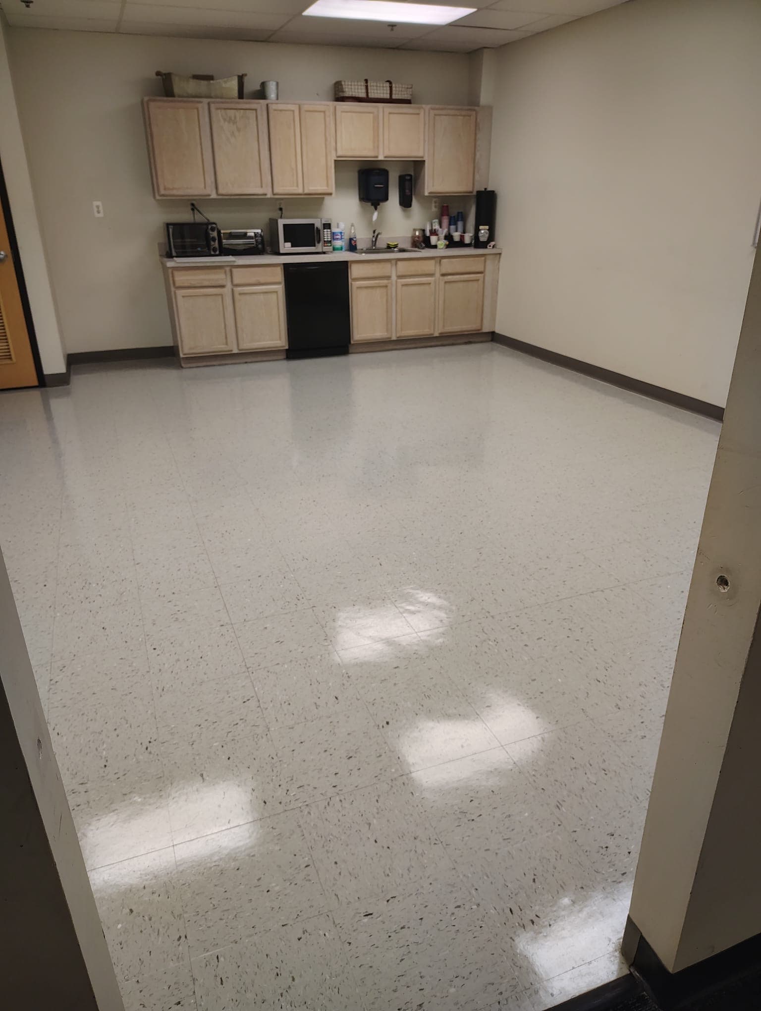 Global Cleaning USA LLC commercial janitorial project photography — New Jersey and Eastern Pennsylvania (4 of 38).